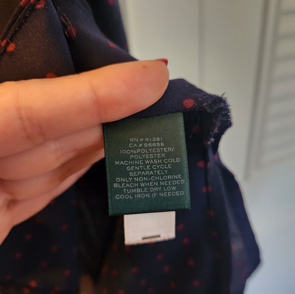 Ralph Lauren navy blue polka-dot blouse size small - Picture 3 of 3